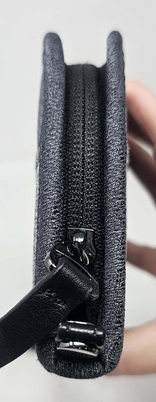 Sherpani Gray Colorblock Zip-Around Wristlet Wallet Organizer W/ Wrist Strap NEW - Picture 3 of 10